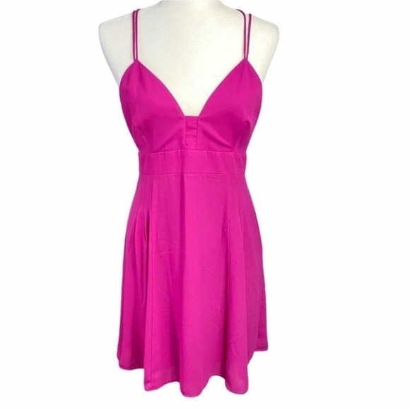 Express Dress Magenta Crisscross Strap Back Knee Length Purple size 10 - Picture 4 of 15